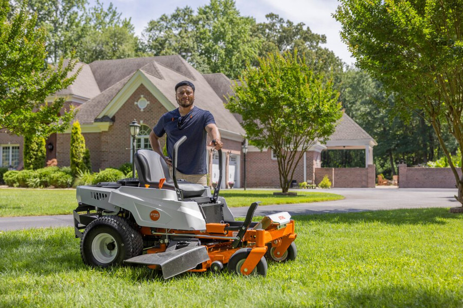 tondeuse à rayon de braquage zéro à essence stihl rz 142